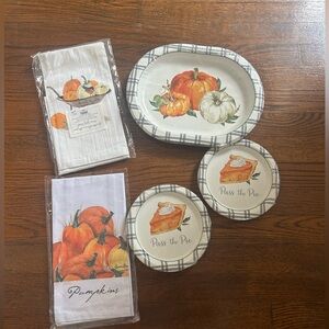 Set of Fall/Thanksgiving towels and plates